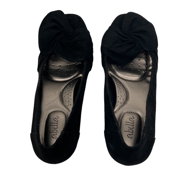 Abella Black Wedge Brelonna Bow Pump Heels Size 7 Women's - Picture 5 of 10